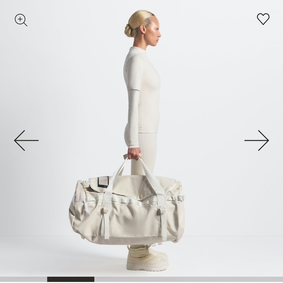 THE NORTH FACE X SKIMS LARGE BASE CAMP DUFFLE BAG - Picture 2 of 6